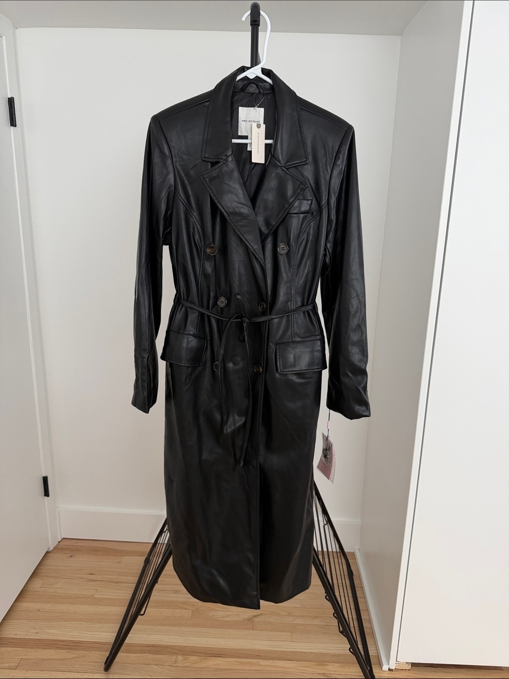 NWT Avec Les Filles black faux leather trench size L